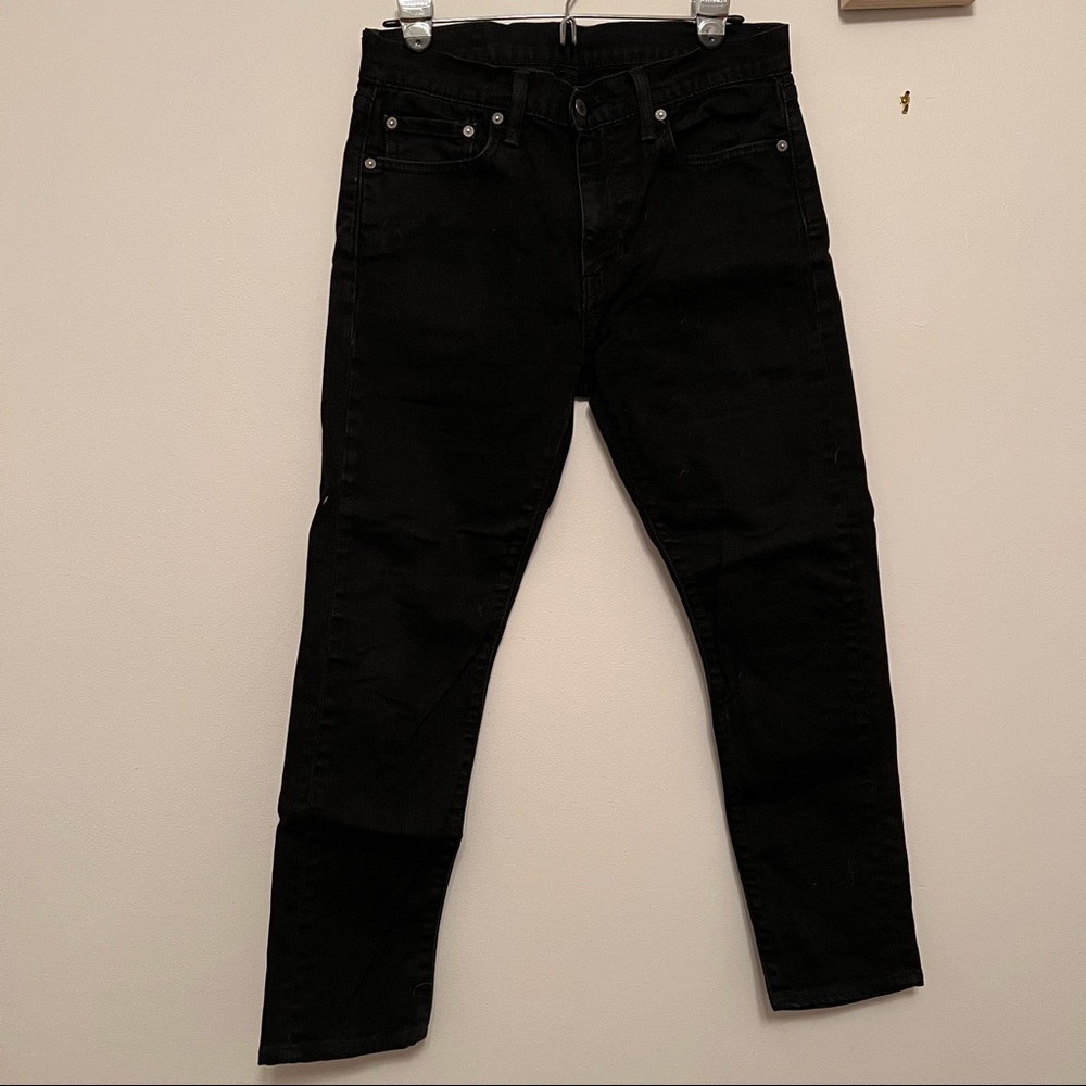 Black Levi’s 510 Jeans